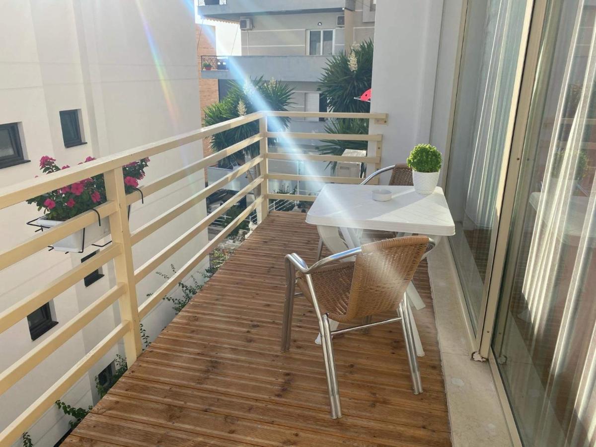 Apartamente Berti`s Garden Sarandë Exterior foto