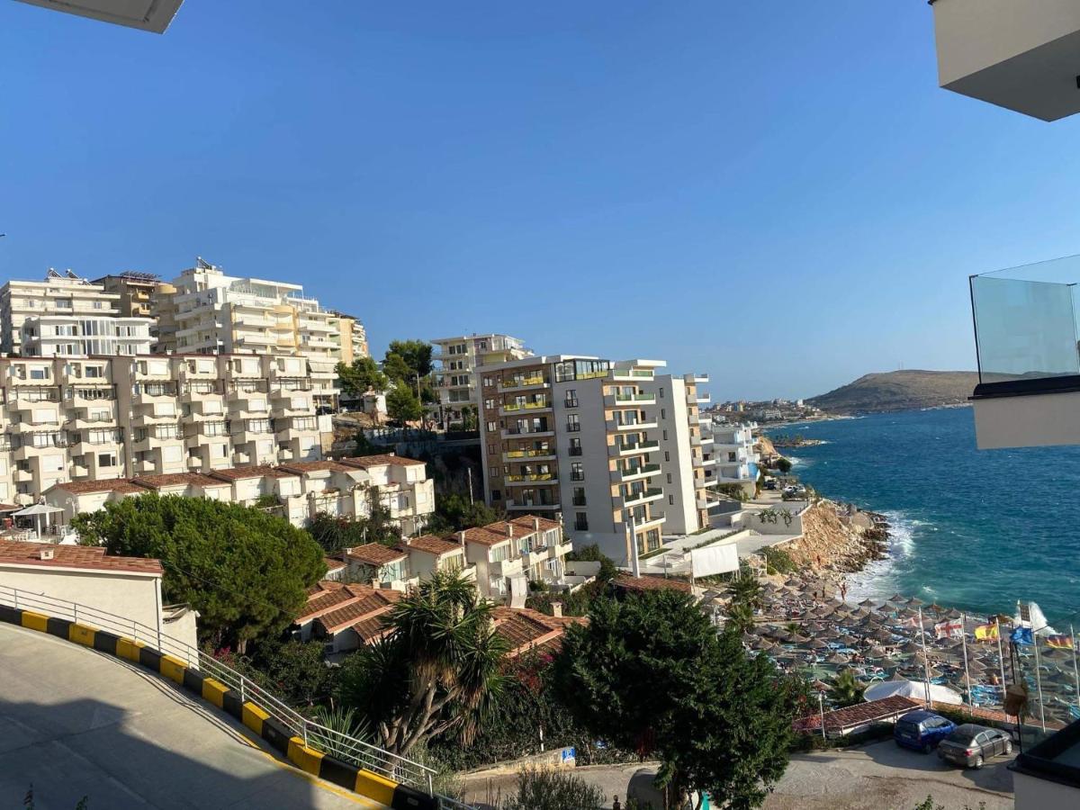 Apartamente Berti`s Garden Sarandë Exterior foto