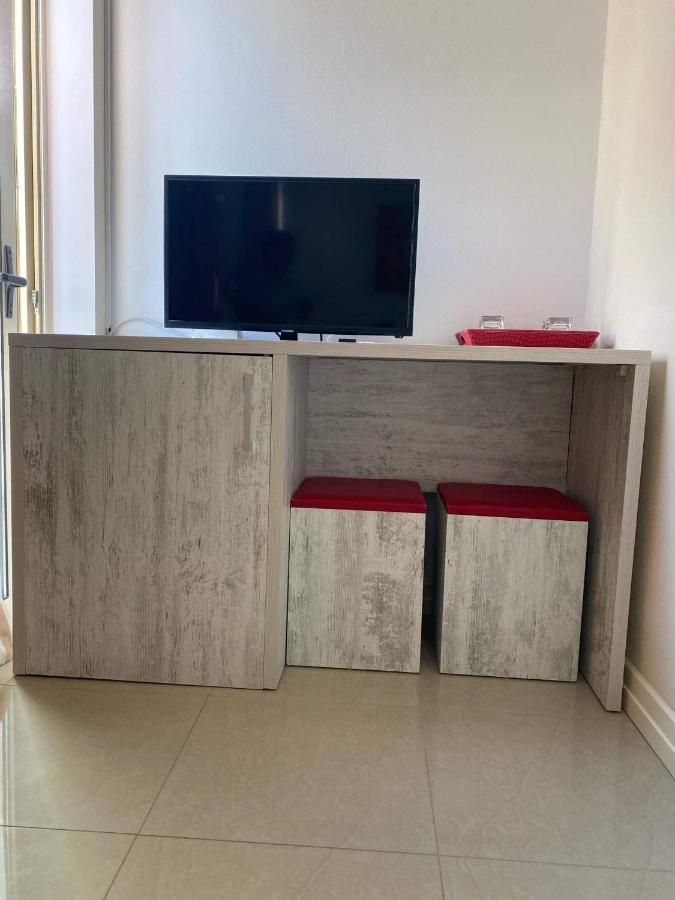 Apartamente Berti`s Garden Sarandë Exterior foto