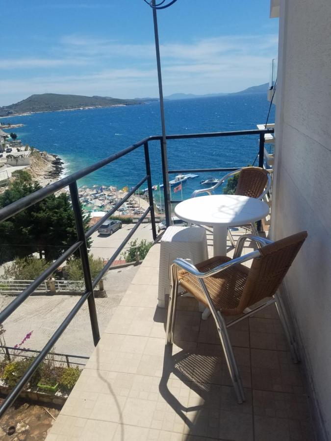 Apartamente Berti`s Garden Sarandë Exterior foto